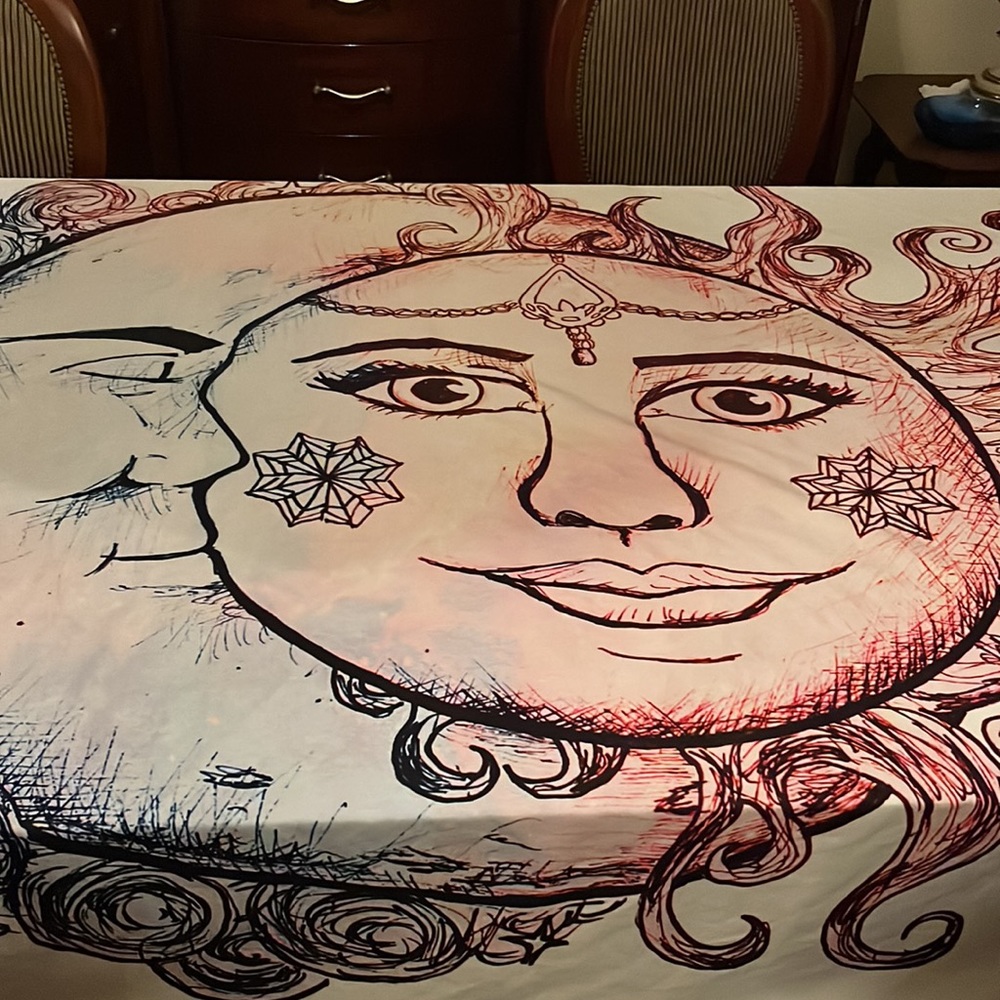 Firm Price ! Society6 Table cloth/Firm price - Picture 8 of 16